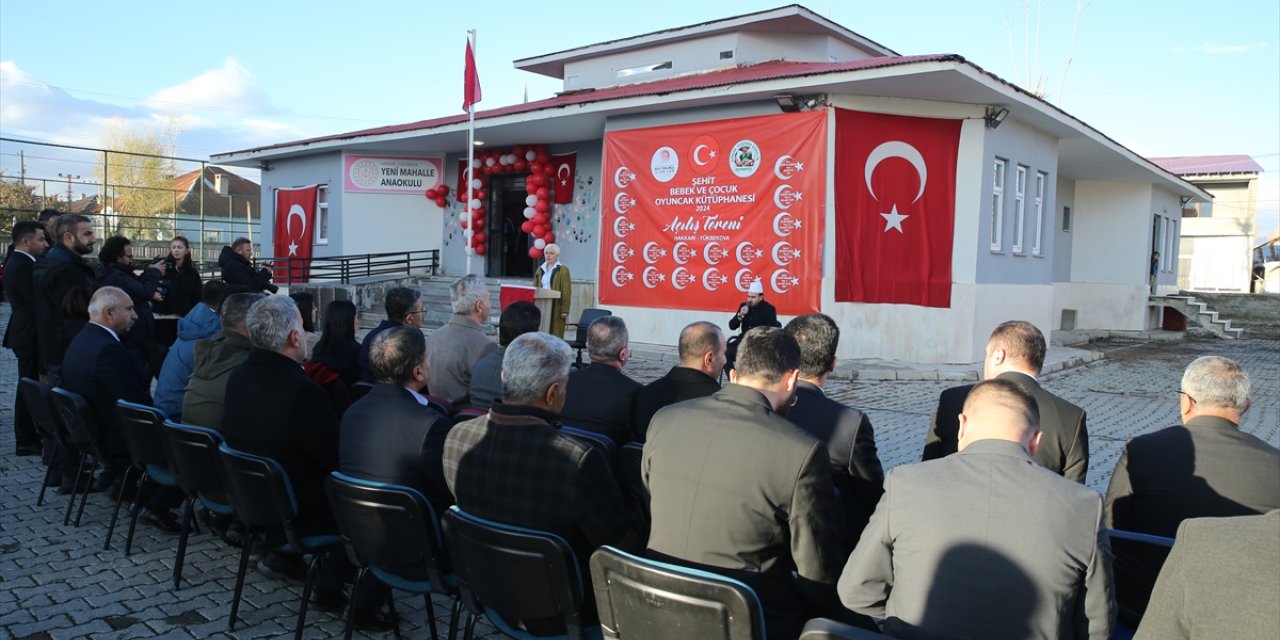 Hakkari'de şehit bebek ve çocuklar anısına kütüphane kuruldu