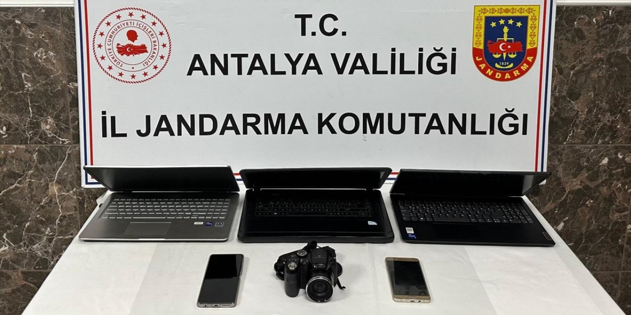 Antalya'da kamu kurumundan hırsızlık yapan zanlı tutuklandı