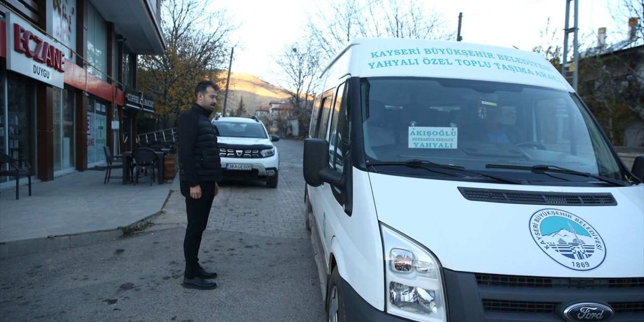 Ramazan öğretmen, günde 100 kilometre yolu öğrencileri için aşıyor