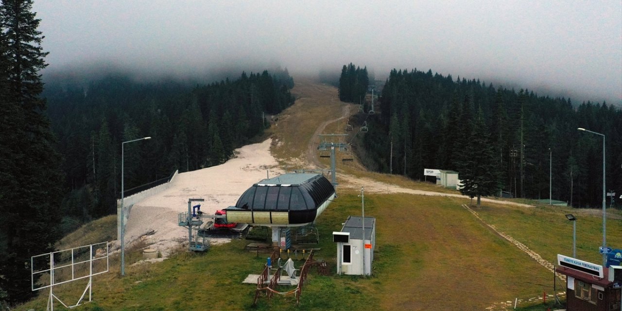 Anadolu'nun "yüce dağı" Ilgaz kayak sezonu için gün sayıyor