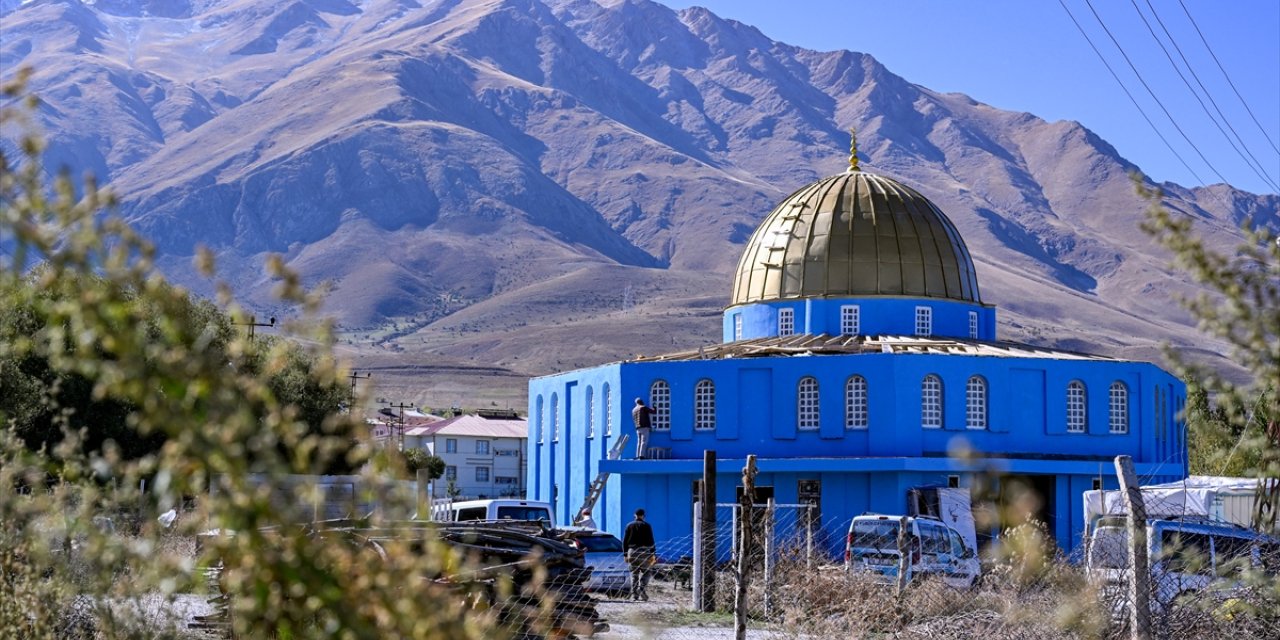 Van'da "Kubbetüs Sahra Camii"nin benzeri inşa ediliyor