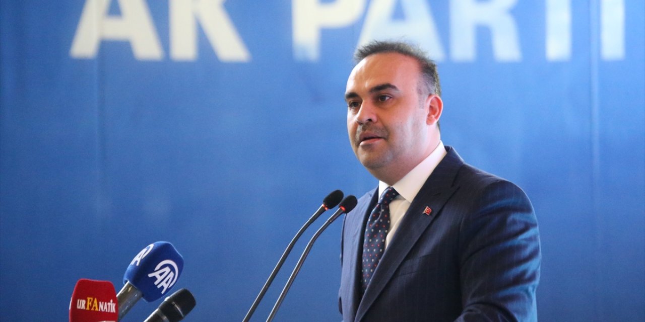 Sanayi ve Teknoloji Bakanı Kacır, AK Parti Bozova İlçe Kongresi'nde konuştu: