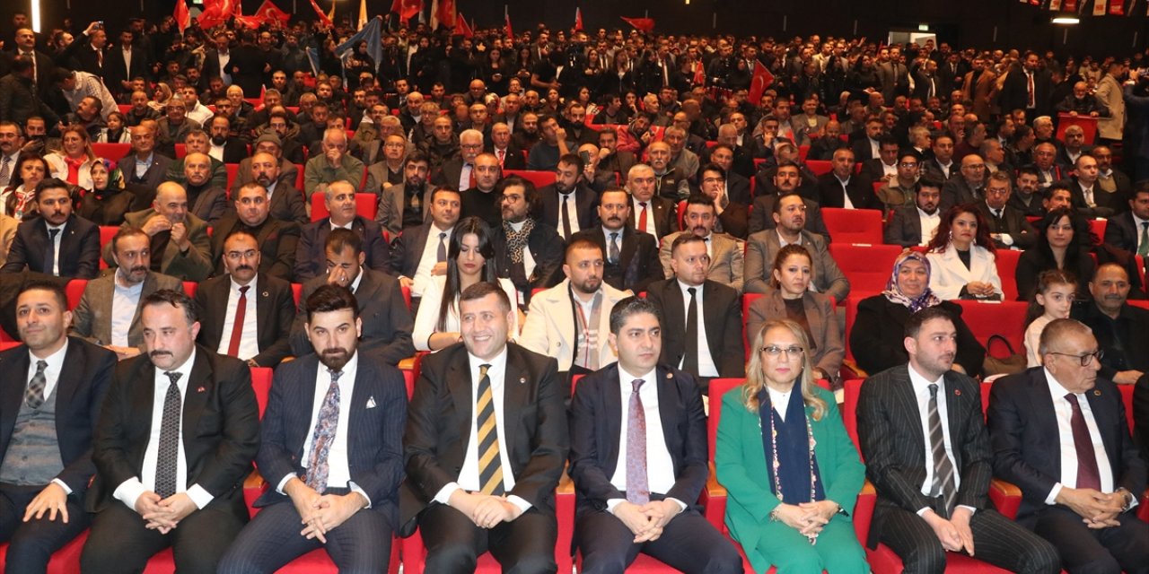 Kayseri'de "Bir ve Birlikte Hilal'e Doğru Türkiye" toplantısı düzenlendi