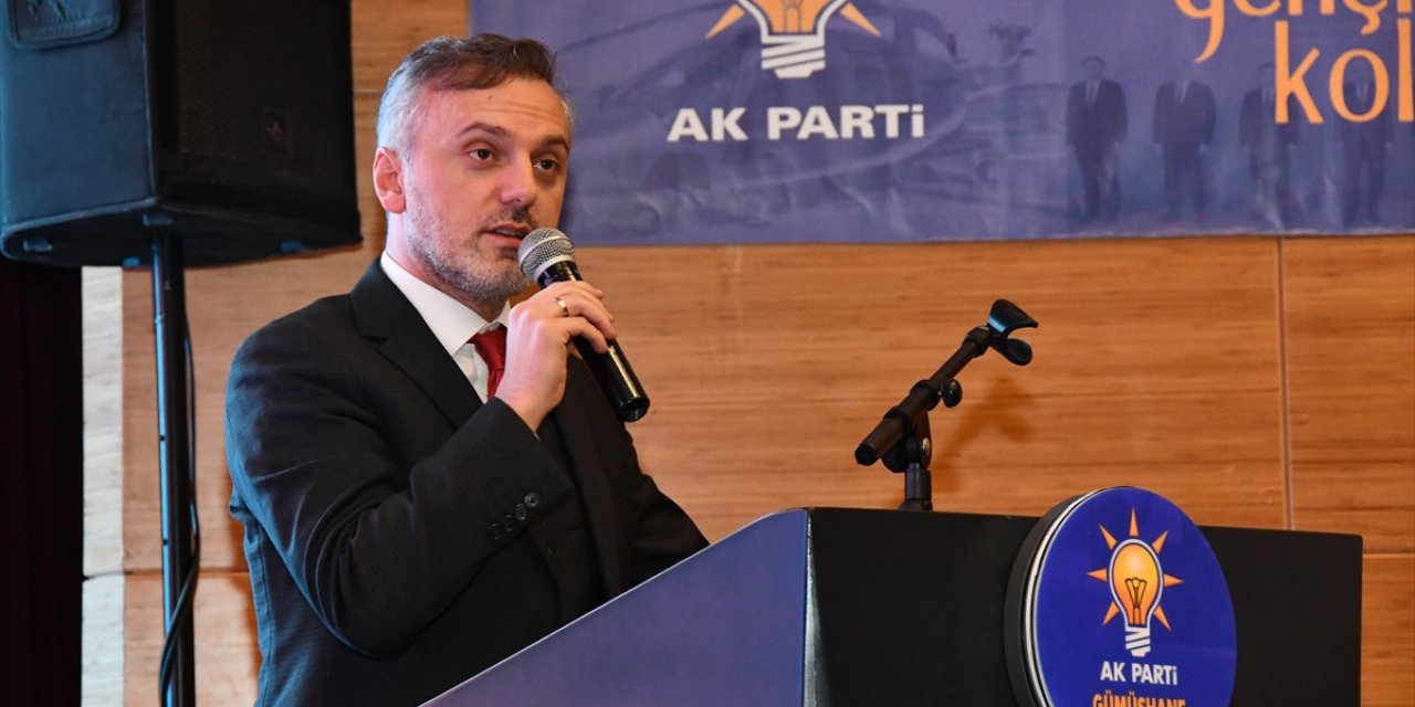 AK Parti Genel Başkan Yardımcısı Kandemir, Gümüşhane Merkez İlçe Kongresi'nde konuştu: