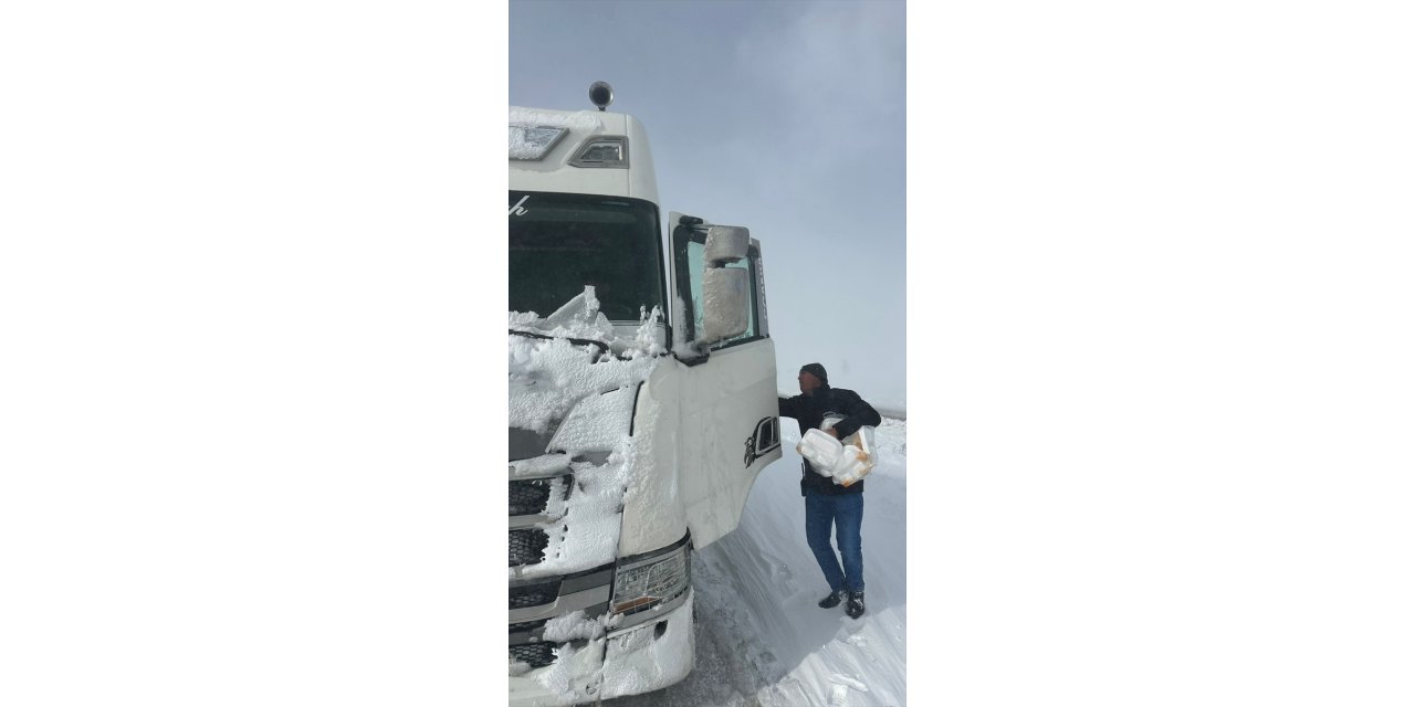 Konya'da Valilik koordinasyonunda olumsuz hava koşullarıyla mücadele sürdürülüyor