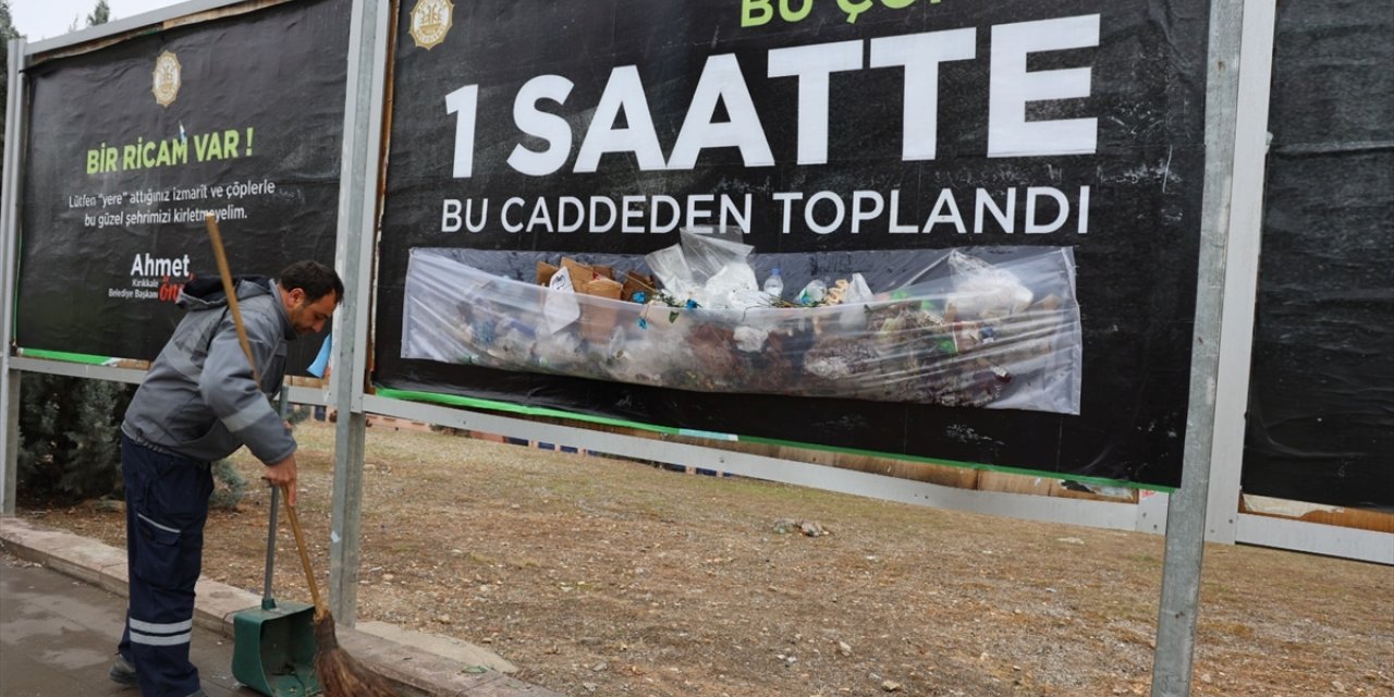 Kırıkkale Belediyesinden "çöplü bilboard" ile çevre temizliği uyarısı