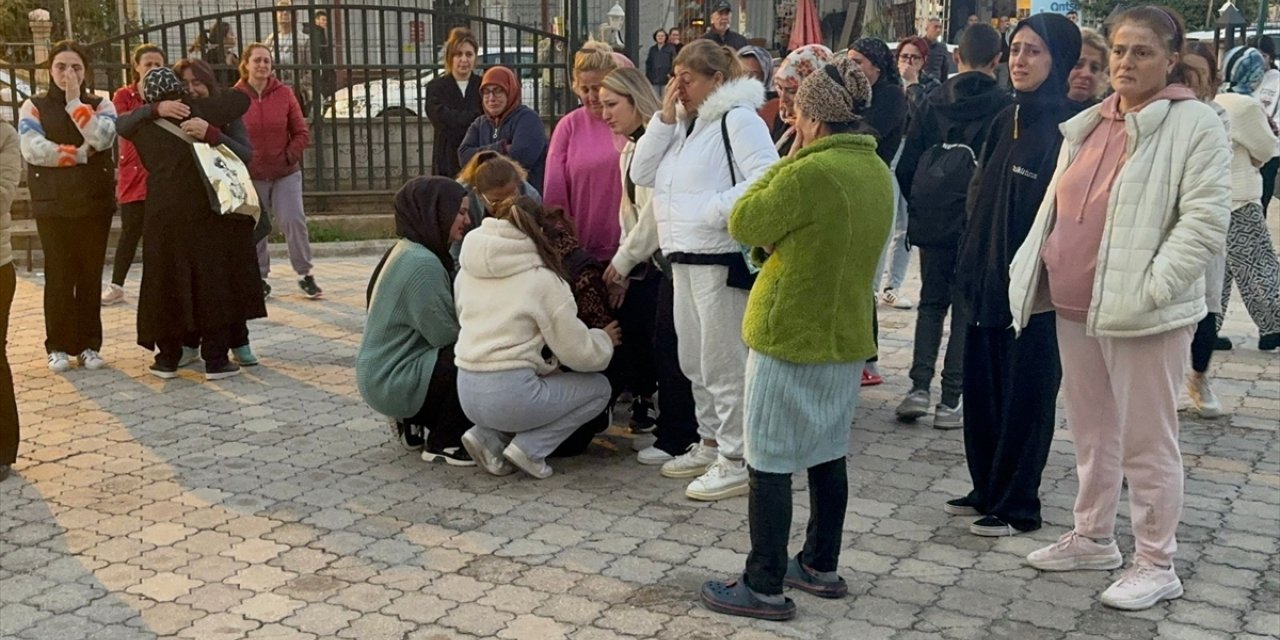 Antalya'da bir kadın birlikte yaşadığı kişi tarafından öldürüldü