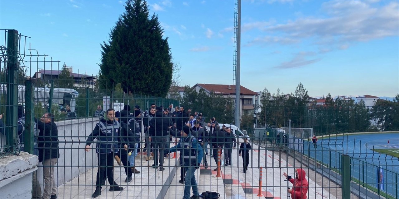 Karabük'te amatör maç sonrası gerginlik yaşandı