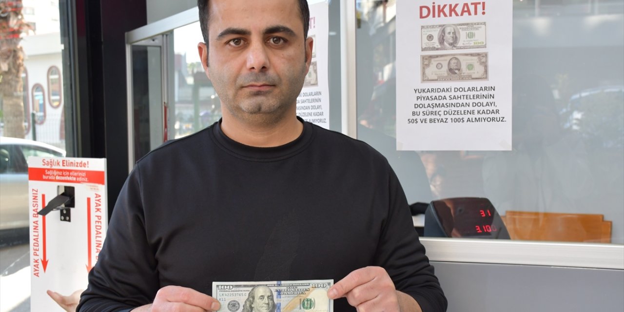 Adana'da bazı döviz büroları sahte banknot iddiasıyla 50 ve 100 dolar alımını durdurdu