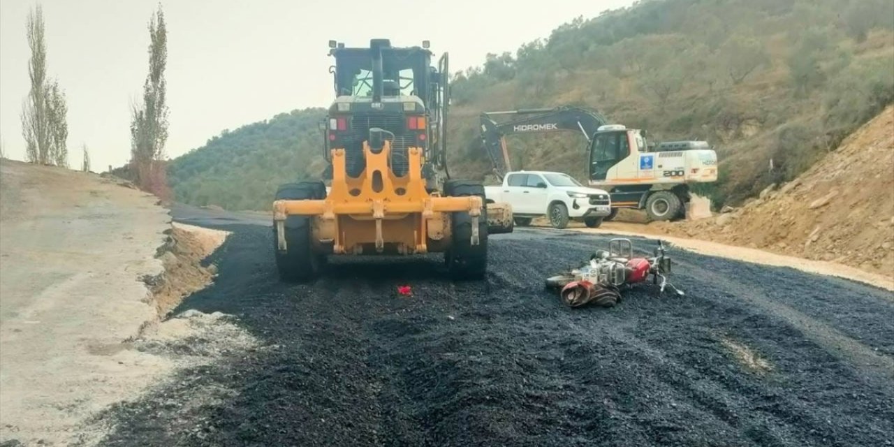 Aydın'da greyderle çarpışan motosikletin sürücüsü öldü