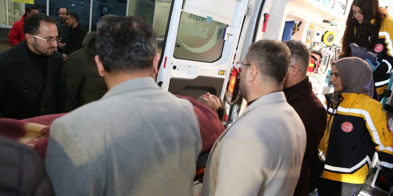 GÜNCELLEME - Tokat Belediye Başkanı Yazıcıoğlu zincirleme trafik kazasında yaralandı