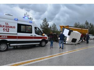 Bilecik'te iki tır çarpıştı: 1 yaralı