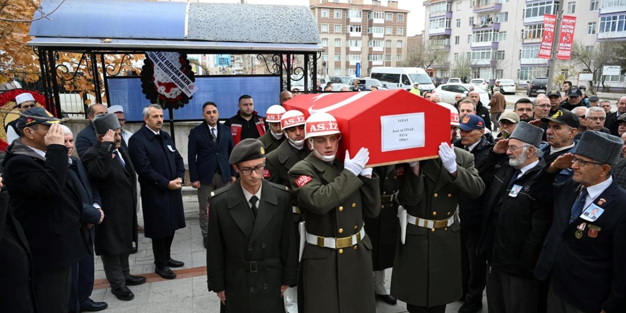 Kıbrıs Gazisi Altınaz Edirne'de son yolculuğuna uğurlandı