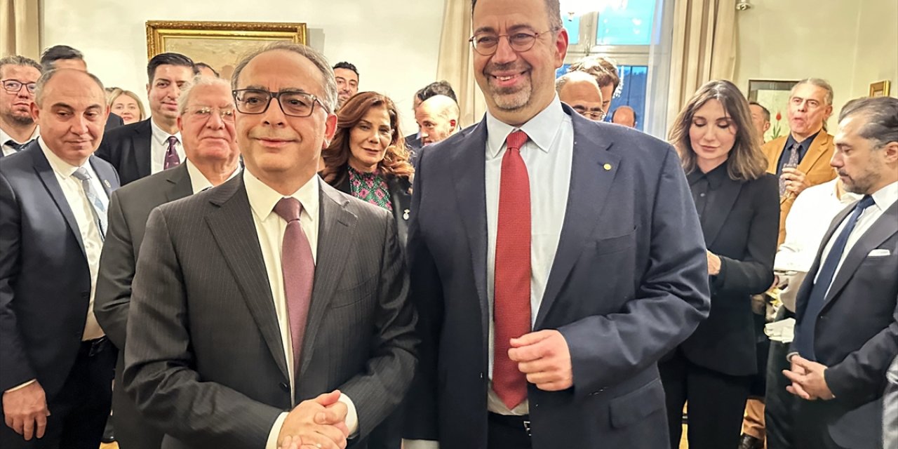 Nobel Ödüllü Acemoğlu onuruna Stockholm'de resepsiyon verildi