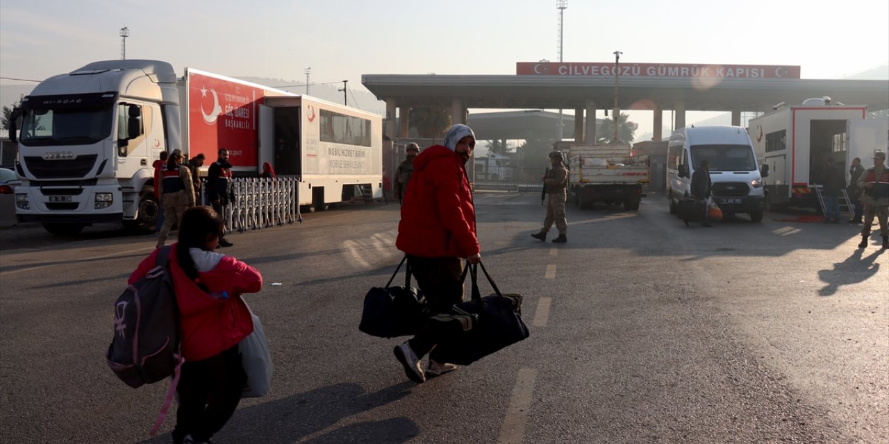 Türkiye'deki Suriyelilerin ülkelerine dönüşü sürüyor