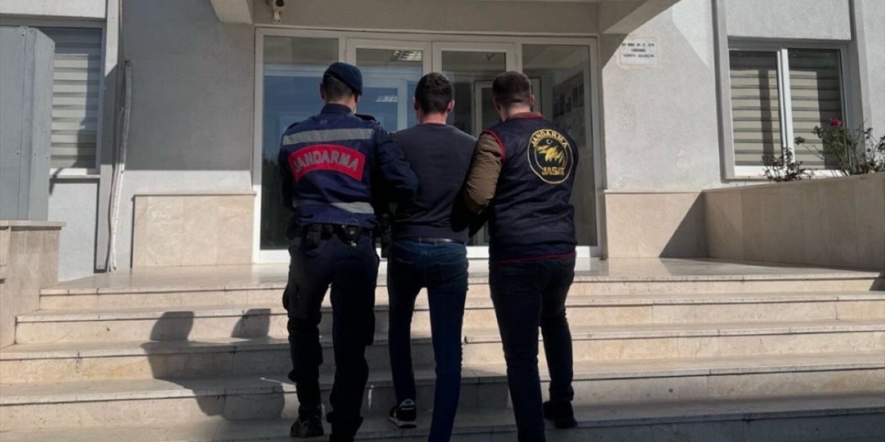 Antalya'da suç örgütü kurmak suçundan aranan hükümlü yakalandı