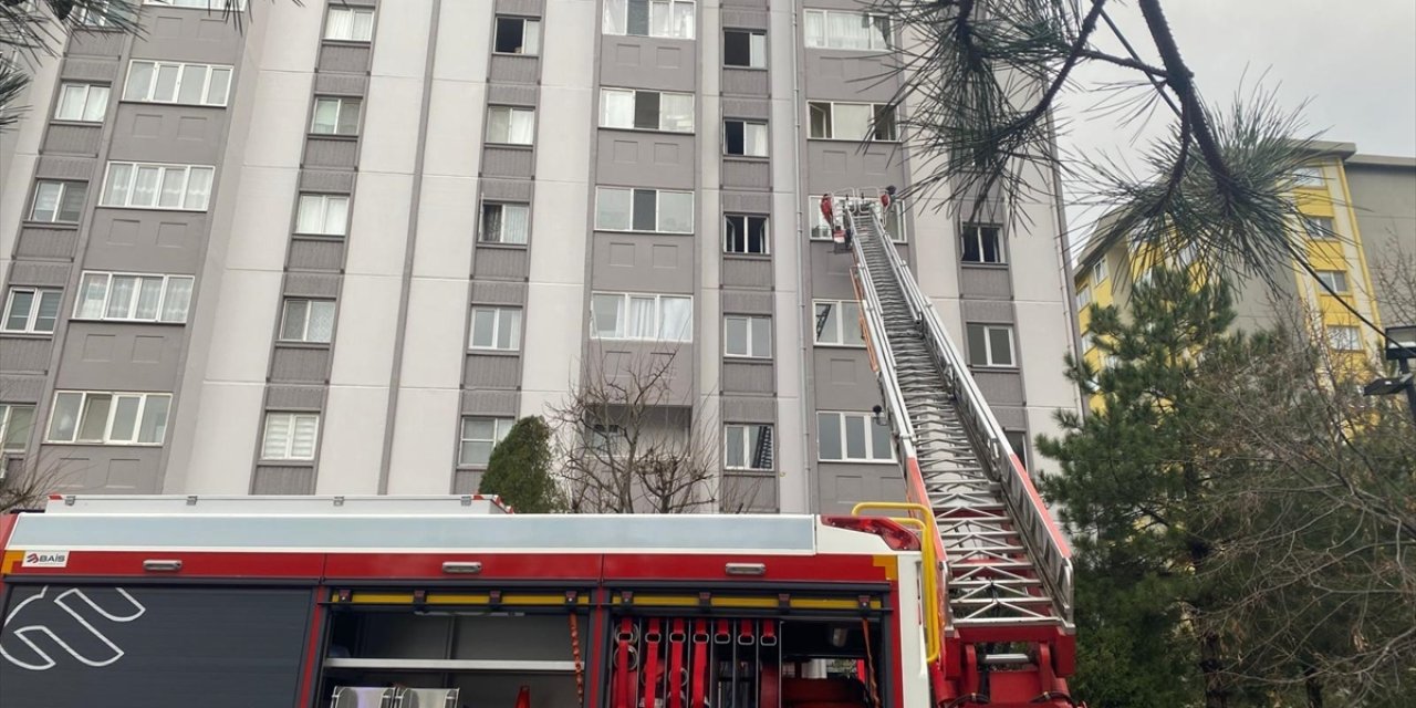 Tekirdağ'da apartman dairesinde çıkan yangın söndürüldü