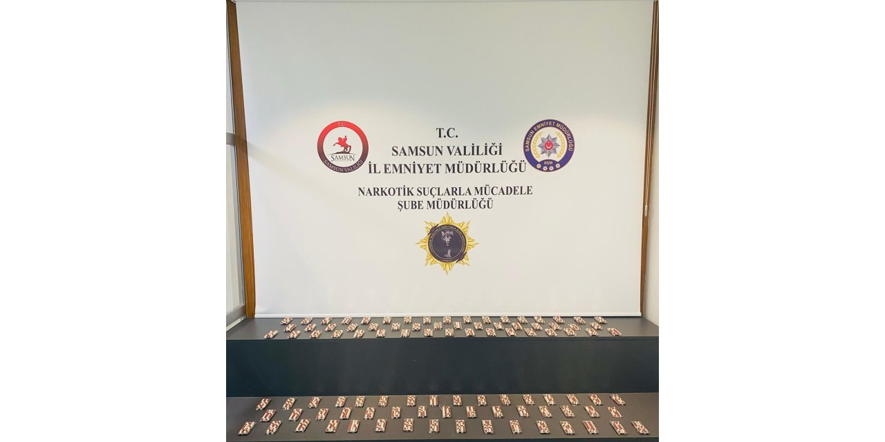 Samsun'da düzenlenen uyuşturucu operasyonunda 2024 sentetik ecza ele geçirildi