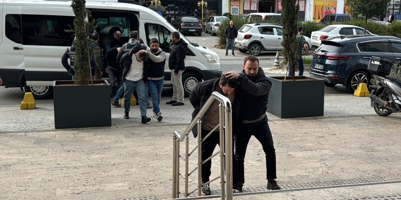 Trabzon'da döviz bürosunun soyulmasıyla ilgili gözaltındaki 7 şüpheli serbest bırakıldı