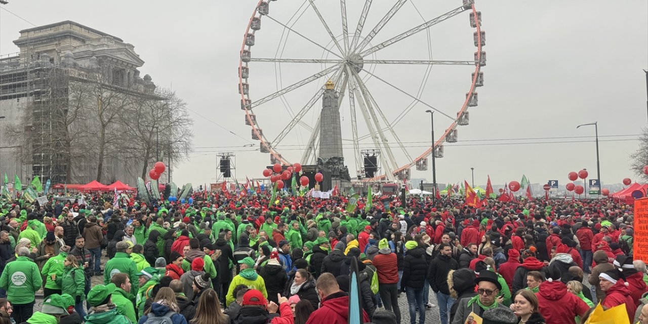 Belçika'da çalışanlar kurulacak hükümetin ekonomi politikalarını protesto etti