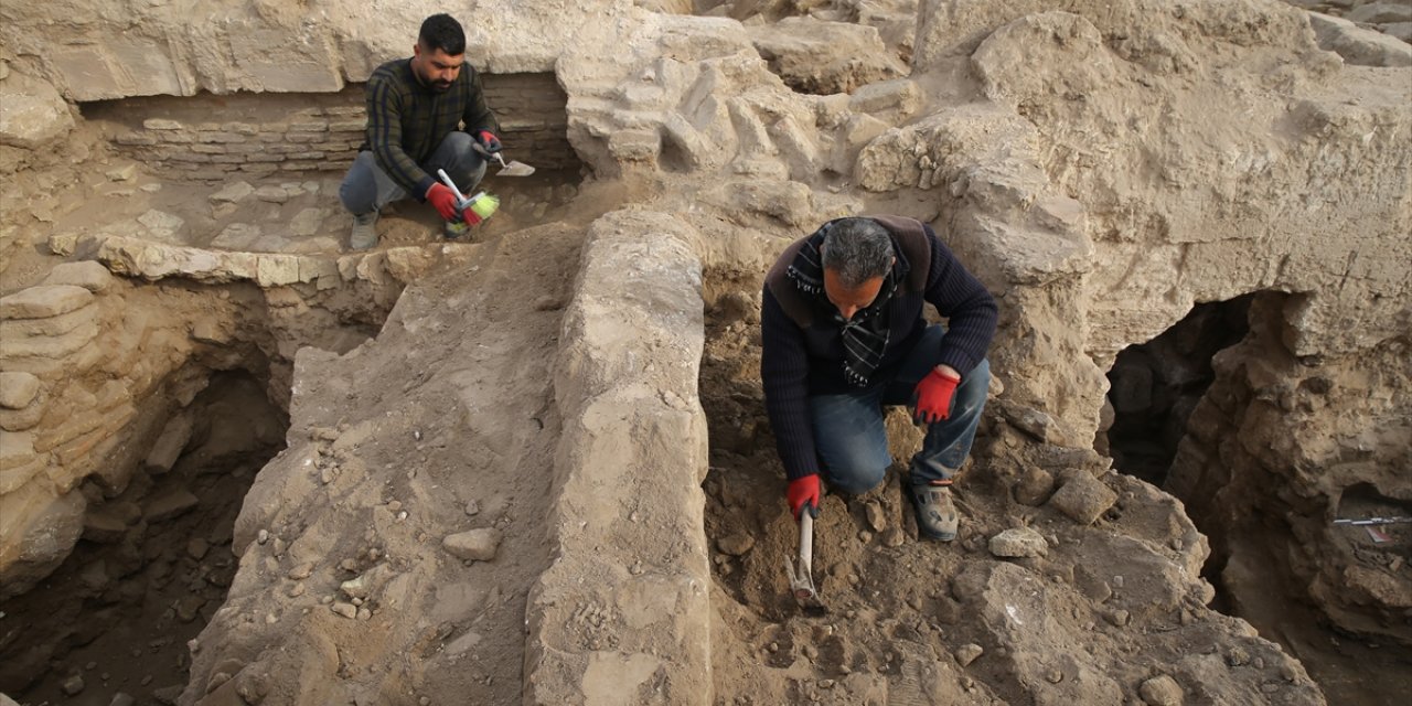 Harran'da 11. yüzyıla ait medresenin derslik bölümü gün yüzüne çıkarıldı