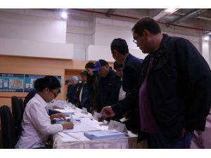 Kazakistan'da halk sandık başında