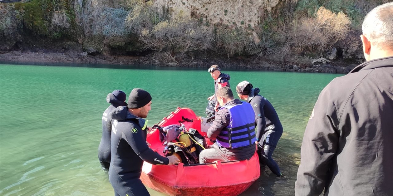 Şırnak'ta kaybolan çoban için Dicle Nehri'nde arama çalışması başlatıldı