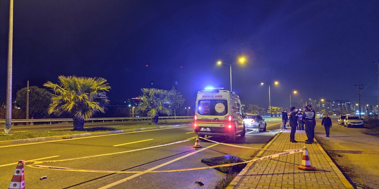 Aydın'da otomobilin çarptığı iki kardeşten biri öldü, diğeri yaralandı