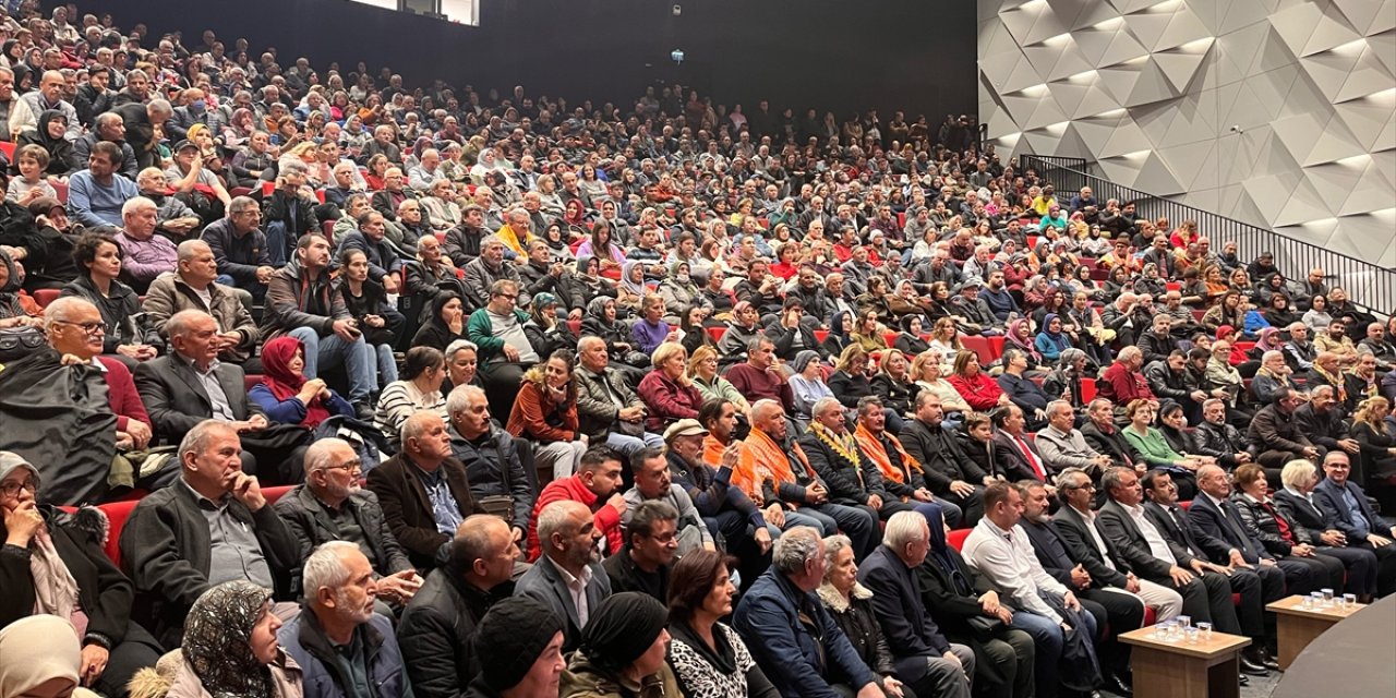 Halk ozanları Denizli 11. Uluslararası Ege Aşıklar Bayramı'nda buluştu