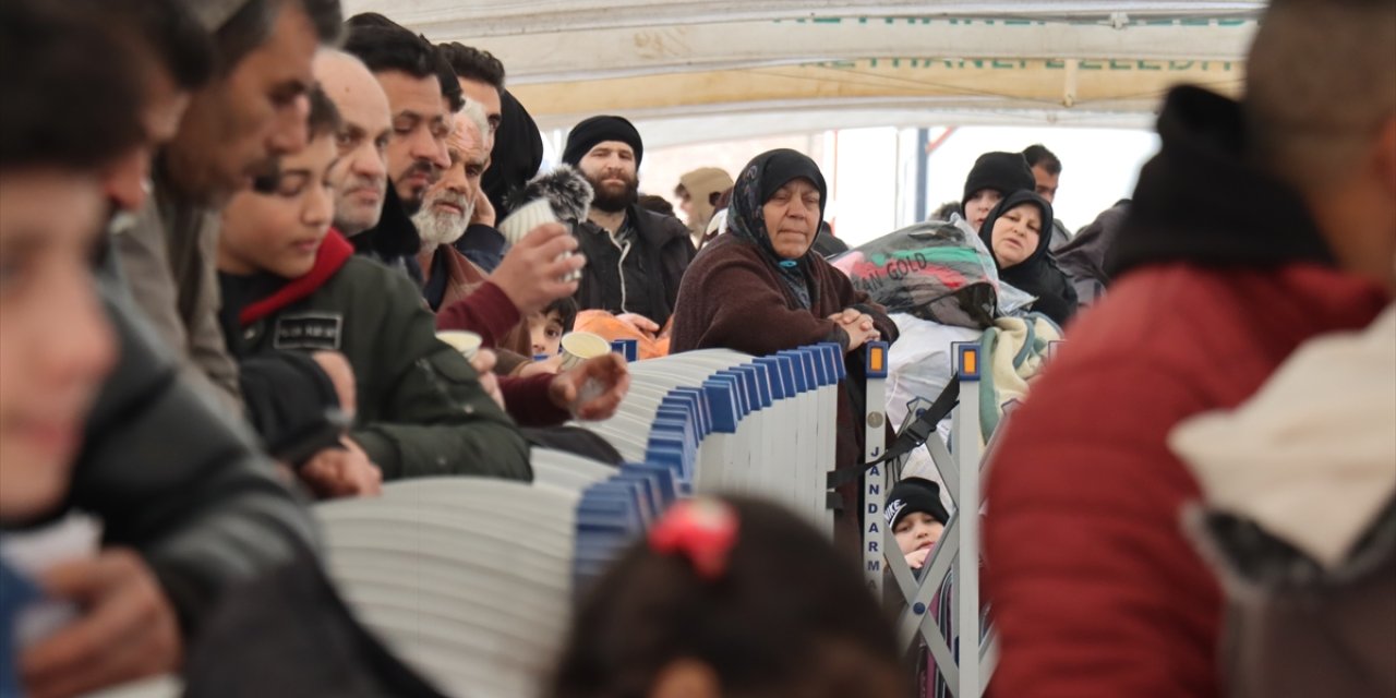 Suriyelilerin Hatay'daki sınır kapılarından ülkelerine dönüşü sürüyor