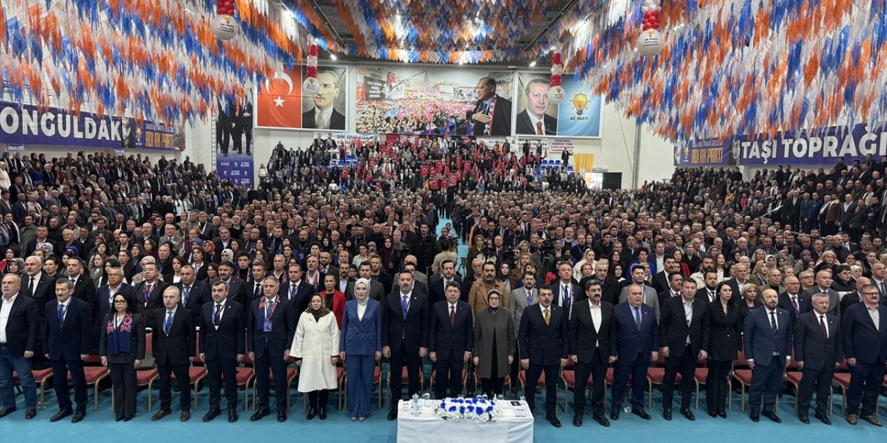 Adalet Bakanı Tunç, AK Parti Zonguldak 8. Olağan İl Kongresi'nde konuştu: