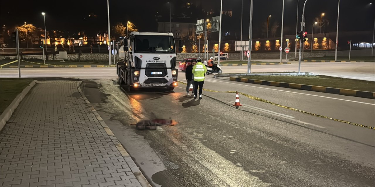 Karabük'te su tankerinin çarptığı yaya ağır yaralandı