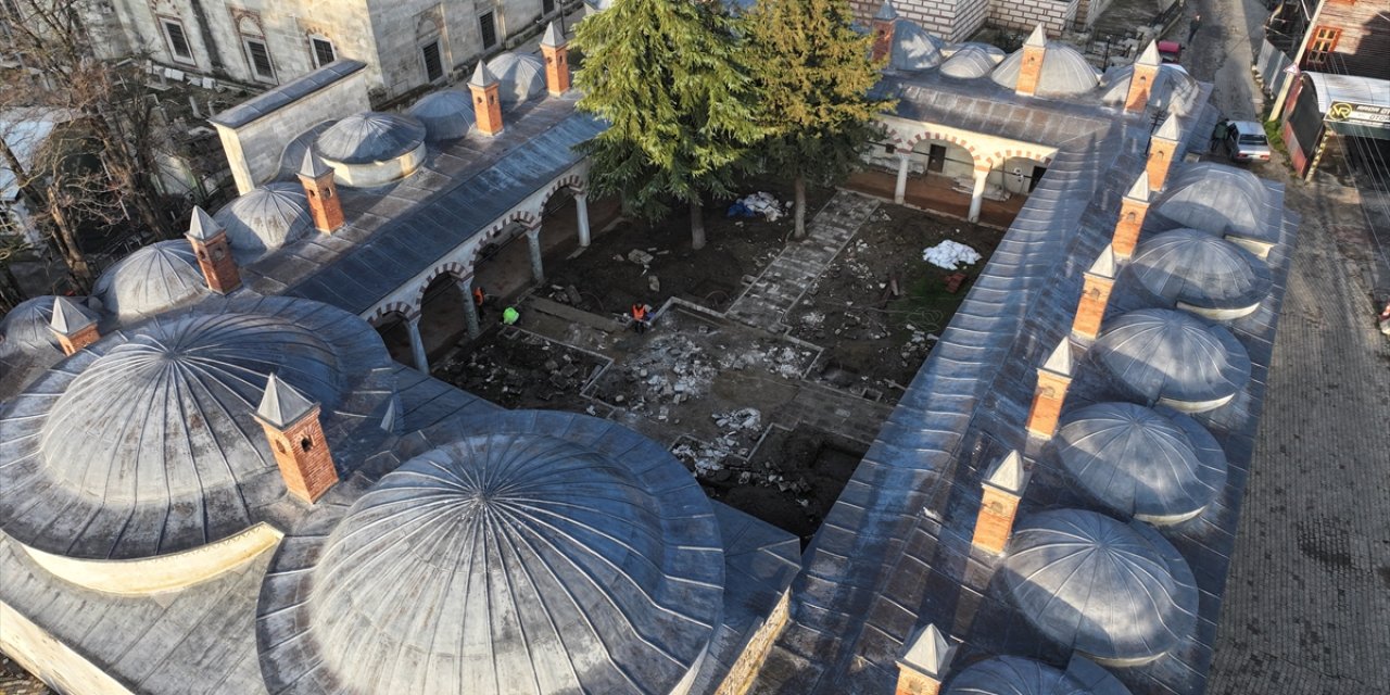 Edirne'de restorasyonu süren Peykler Medresesi müze ve Genç Ofis olarak kullanılacak