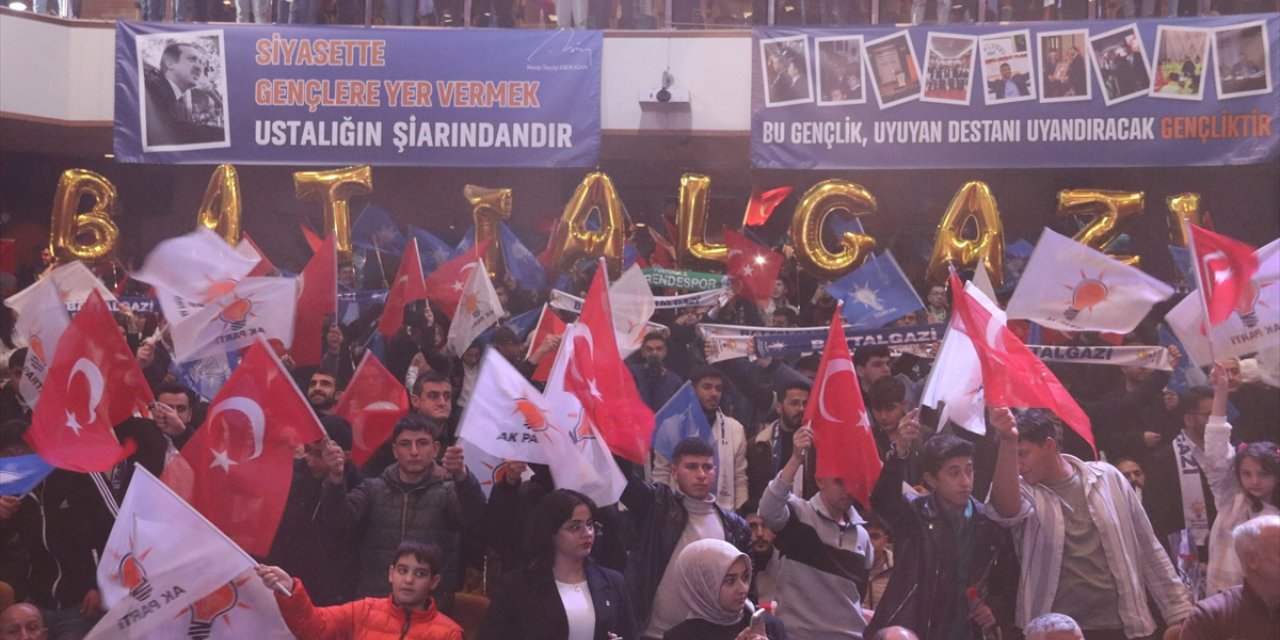 AK Parti Malatya 7. Olağan İl Gençlik Kolları kongresi yapıldı