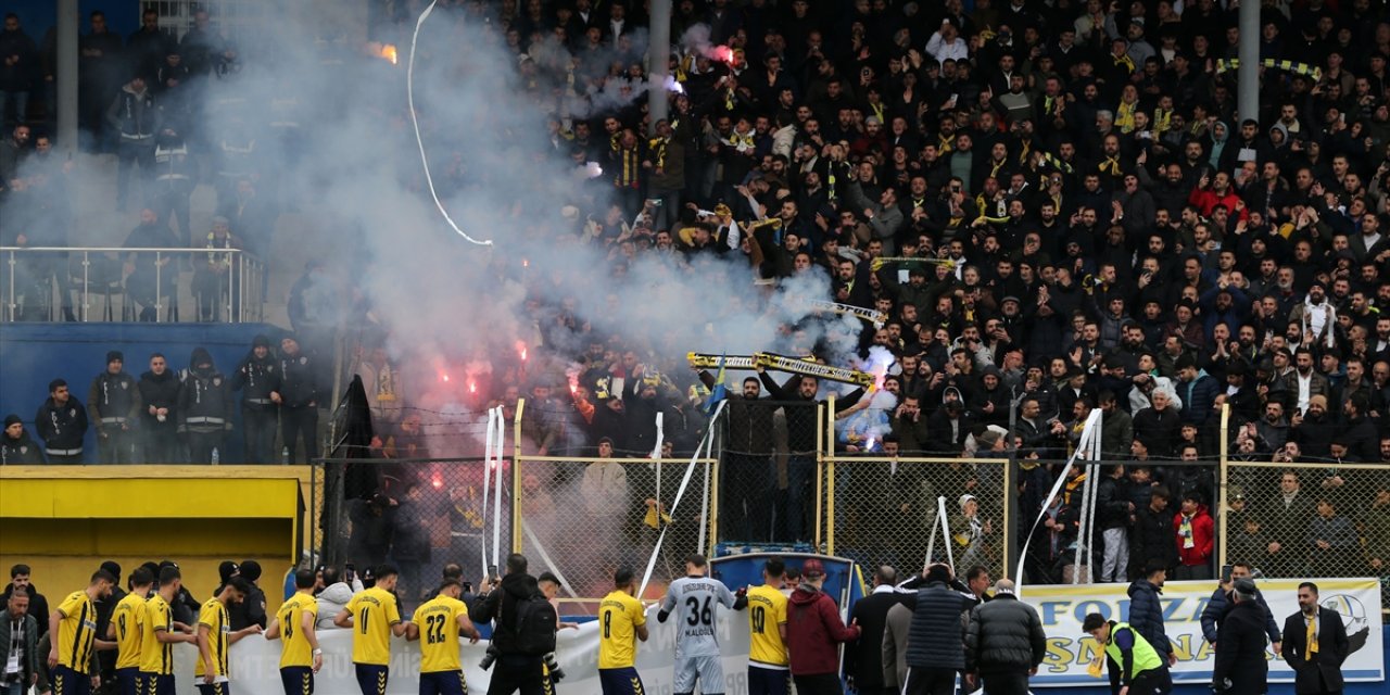 Bitlis'te amatör lig maçında kavga