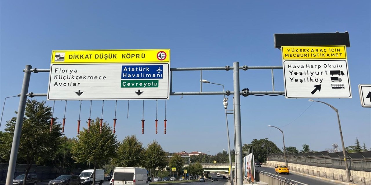 Bakırköy'de trafik kazalarıyla gündeme gelen alt geçitte yolun kotu düşürülecek