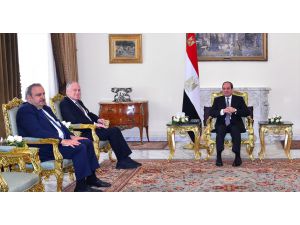 Sisi, Dünya Yahudi Kongresi Başkanı ile İsrail-Filistin meselesini görüştü