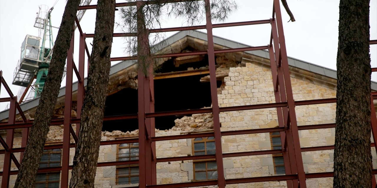 Yedi Güzel Adam Edebiyat Müzesi'nde restorasyon çalışması başlatıldı