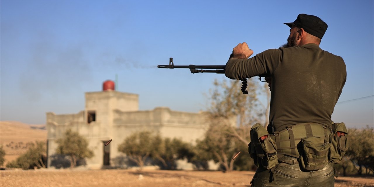 Suriye Milli Ordusu güçleri, Münbiç çevresinde saldırılar düzenleyen PKK/YPG'li teröristlerle çatışıyor