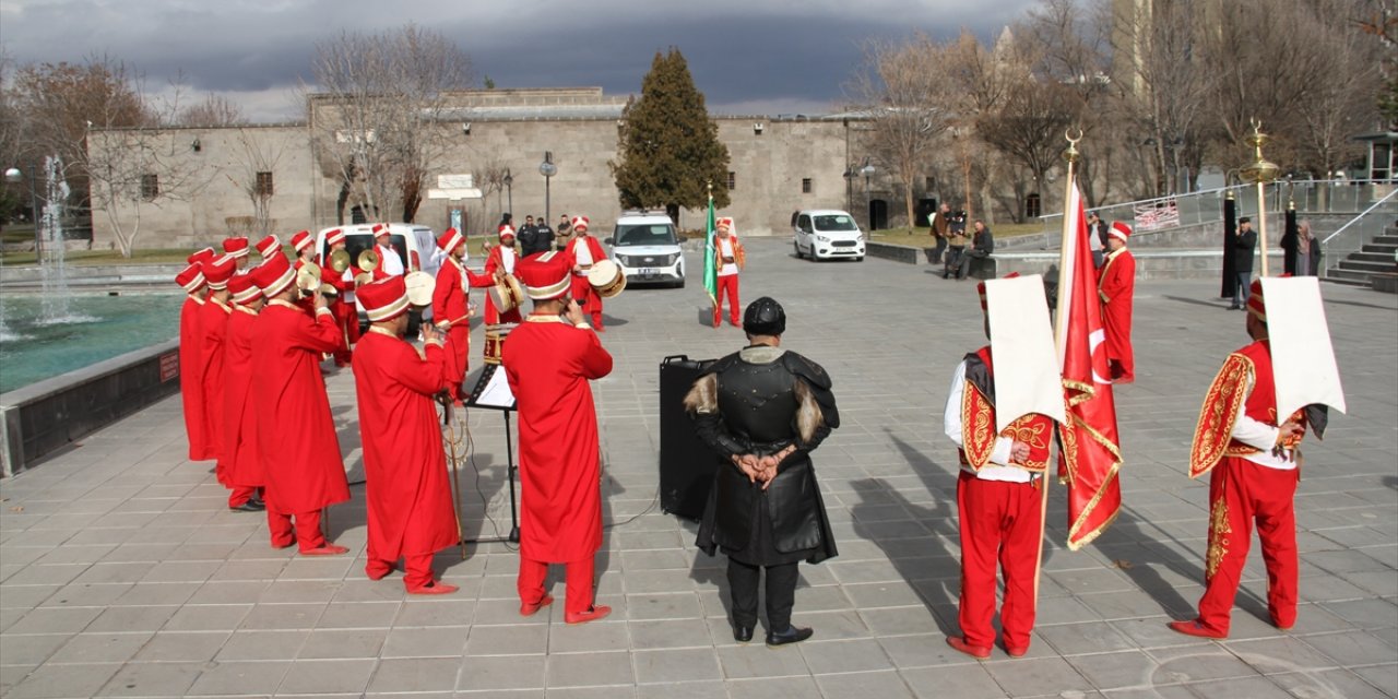 Kayseri'de yükümlülerden oluşan mehter takımı konser verdi