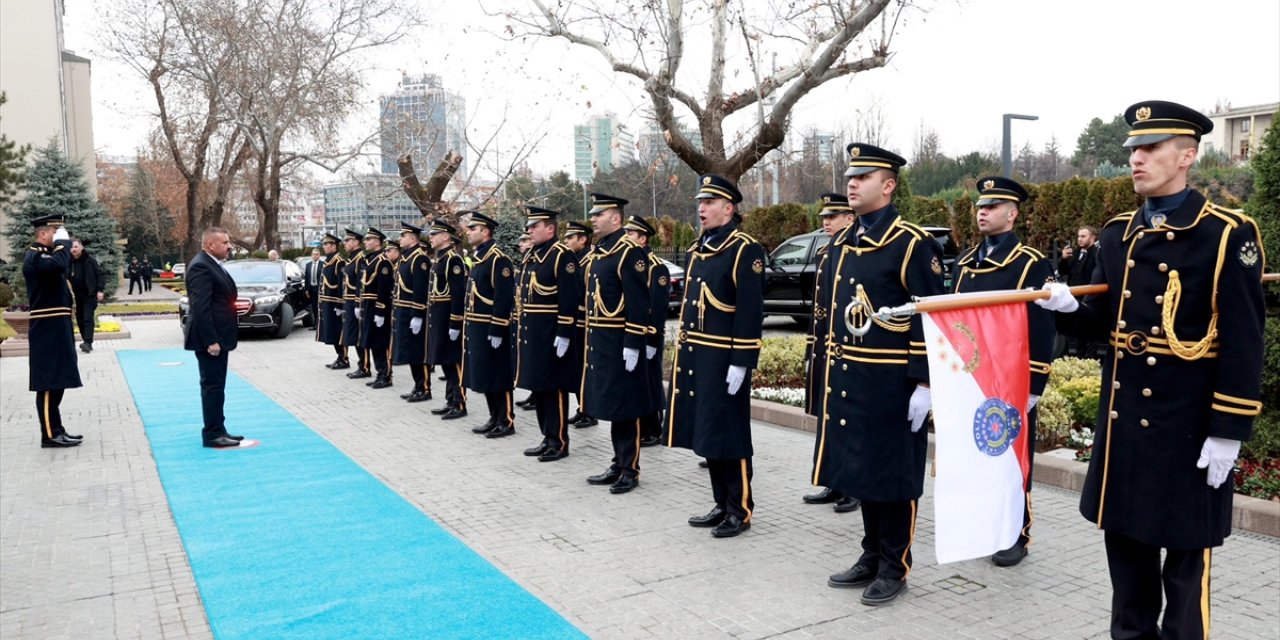 İçişleri Bakanı Yerlikaya, Iraklı mevkidaşı Şammari ile görüştü