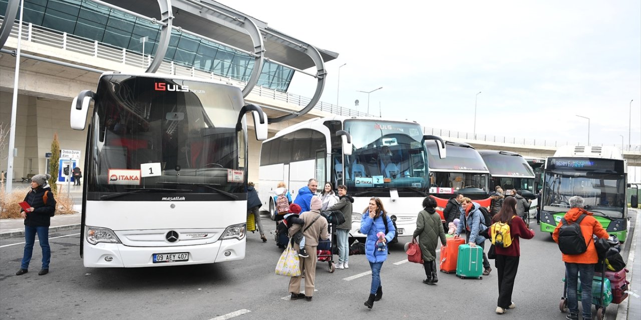 Yeni yılı Erciyes'te geçirecek Polonyalı turistler charter seferiyle Kayseri'ye geldi