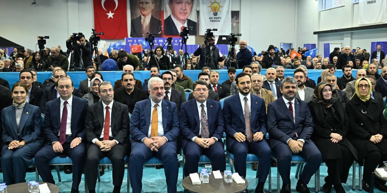 Bakan Tunç,  AK Parti Pendik 7. Olağan İlçe Kongresi'nde konuştu: