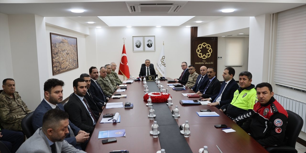 Mardin'de "Yeni Yıl Asayiş ve Güvenlik Tedbirleri Toplantısı" düzenlendi