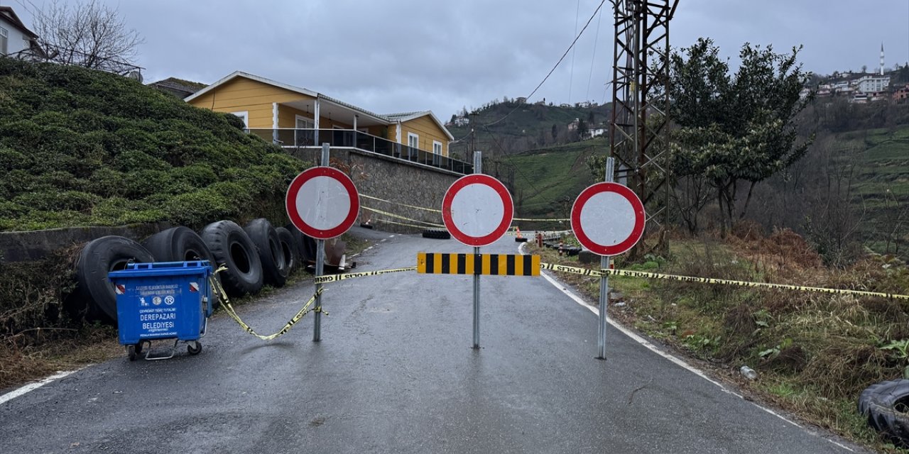 Rize'de yağışın ardından heyelan oluştu