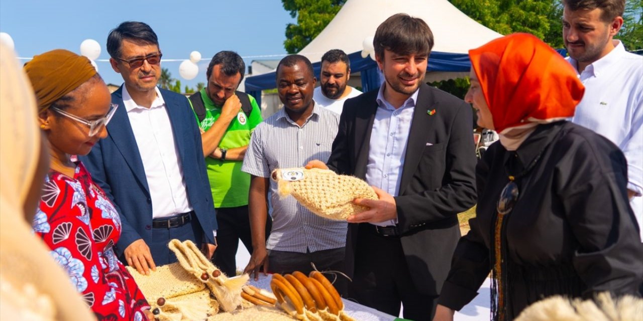 TİKA, Tanzanya'da kadınların ekonomiye katılımını sağlamak için eğitim ve üretim atölyesi açtı