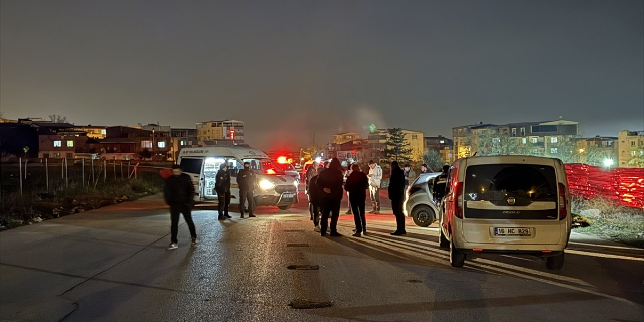 Bursa'da otomobilde silahla vurulmuş halde bulunan genç kadın öldü