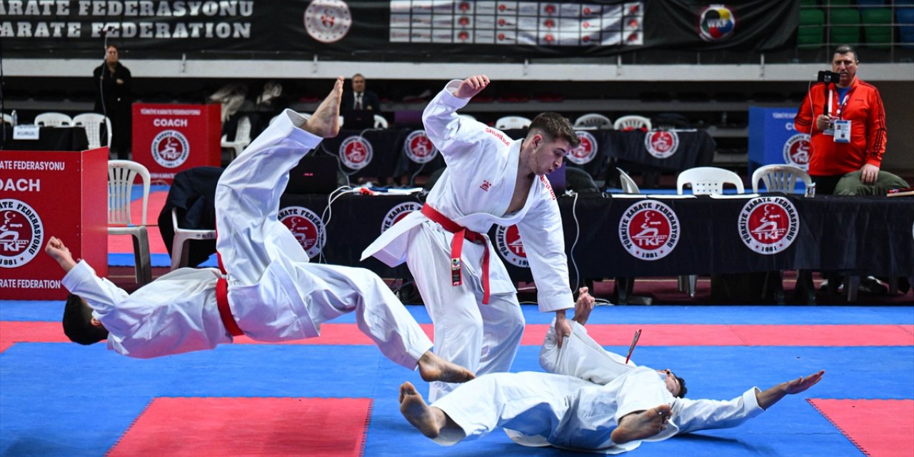 Türkiye Ümit, Genç, 21 Yaş Altı Karate Şampiyonası Ankara'da başladı