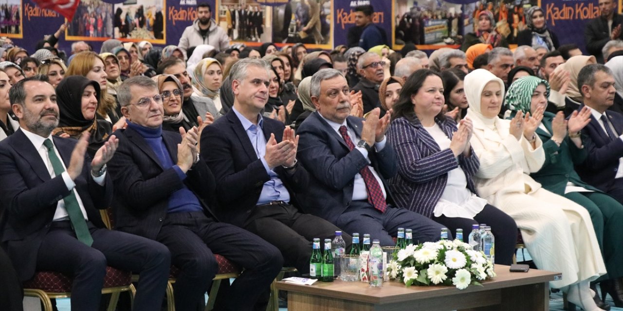 AK Parti'li Yalçın, Elazığ İl Kadın Kolları 7. Olağan Kongresi'nde konuştu: