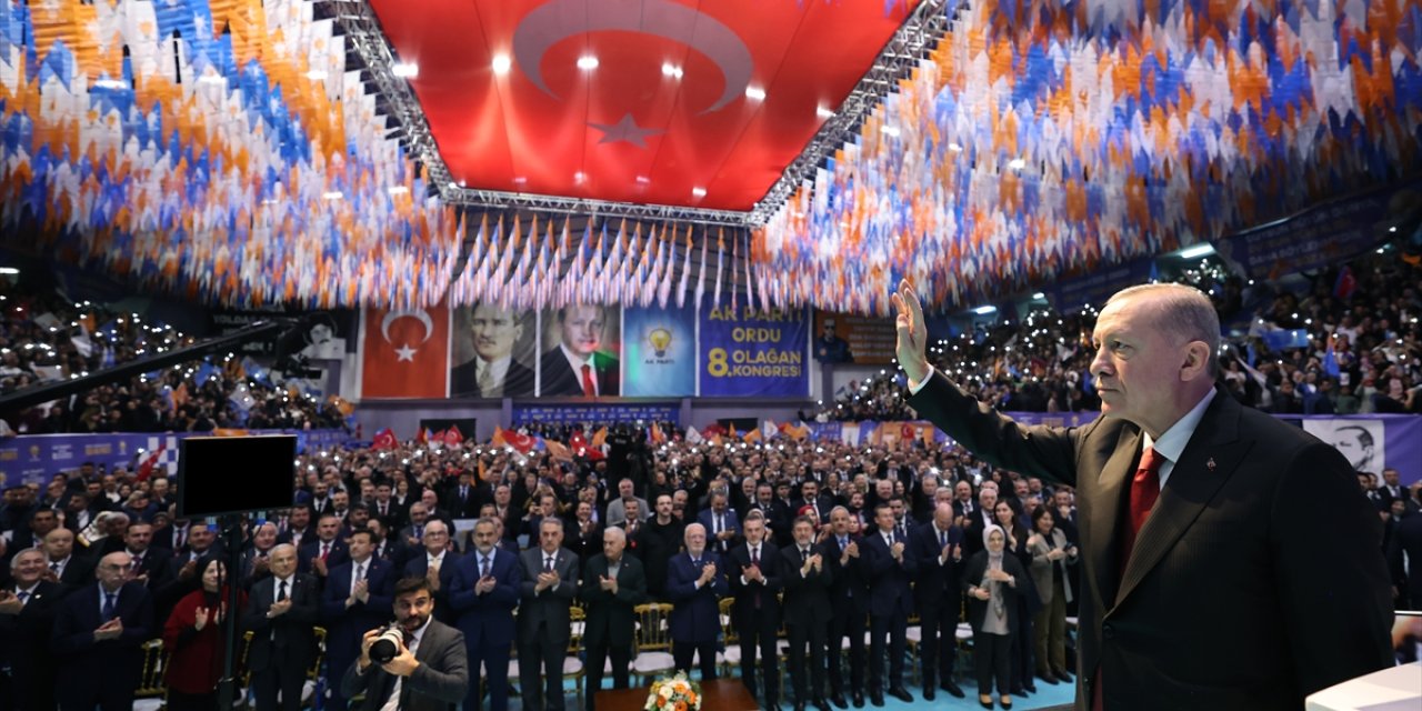 Cumhurbaşkanı ve AK Parti Genel Başkanı Erdoğan, partisinin Ordu 8. Olağan İl Kongresi'nde konuştu: (1)